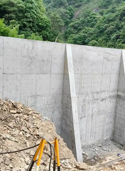 天津大港区重力式挡土墙